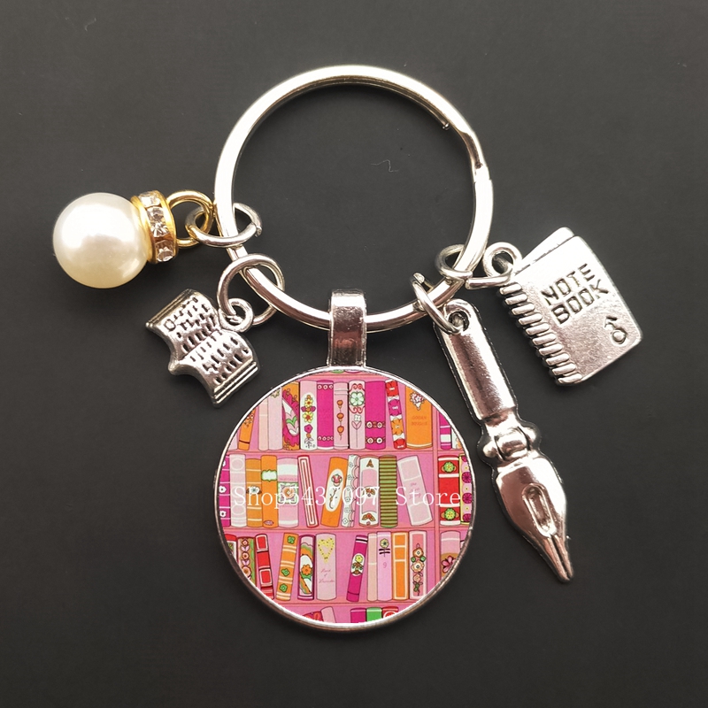 New retro book photo keychain  - Jewelry Making Journal 리뷰 및 가격